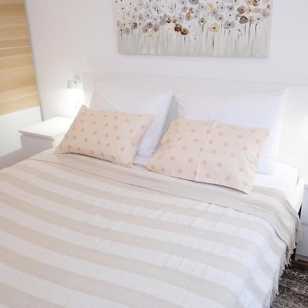 Paola Apartment Rijeka Bagian luar foto